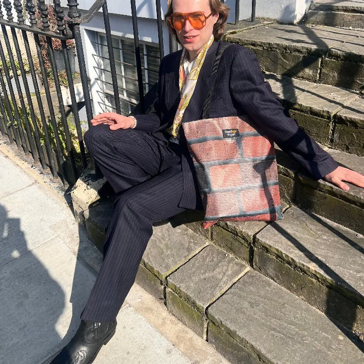 Brick recycled tote bags zip